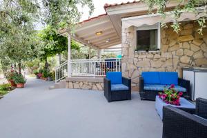 A balcony or terrace at Kiriakos Holiday Home