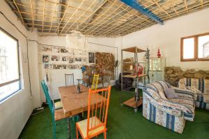 Zdjęcie z galerii obiektu REC ON Project Spain, Artist Residency and Gallery w mieście La Mata de Bolaimí