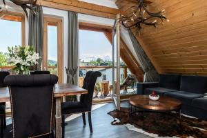 Część wypoczynkowa w obiekcie udanypobyt Apartament Sky SPA