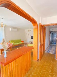 Kuchyň nebo kuchyňský kout v ubytování 3 minutes to Çalış Beach by walking, 3 bedrooms