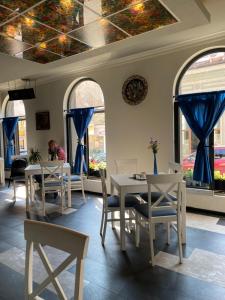 Istumisnurk majutusasutuses Hotel Skala