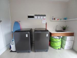 Kuchyň nebo kuchyňský kout v ubytování Bois Mapou Self Catering Apartments Unit 102