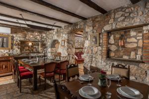 Fotografia z galérie ubytovania Pool Villa Cupido - Happy Rentals v destinácii Drivenik