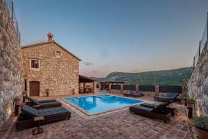 Bazén v ubytovaní Pool Villa Cupido - Happy Rentals alebo v jeho blízkosti