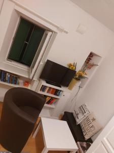 TV a/nebo společenská místnost v ubytování Apartment Stella