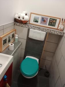 Salle de bains dans l'établissement Maison de charme