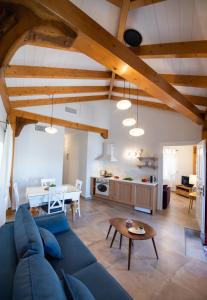 Kuchnia lub aneks kuchenny w obiekcie Avali Design Suites