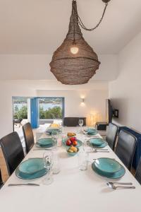 Fotografie z fotogalerie ubytování Hidesign Athens Villa In Sounio v destinaci Sounio