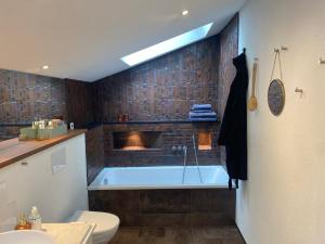 Koupelna v ubytování Aalborg - Beautifully renovated luxus apartment