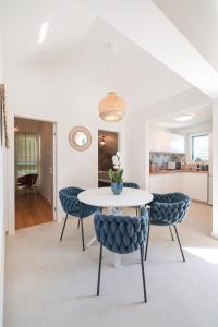 Χώρος καθιστικού στο Apartments and rooms Mila M