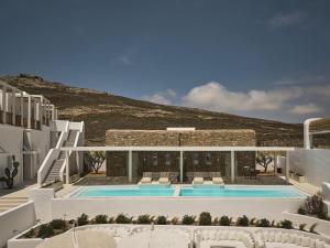 Gallery image of Yi Hotel Mykonos in Elia Beach