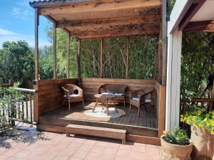 Fotografie z fotogalerie ubytování Relais du Salagou - Chalets climatisés proche Lac du Salagou v destinaci Le Bosc + 41 fotografií