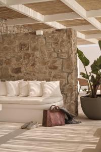 Gallery image of Yi Hotel Mykonos in Elia Beach