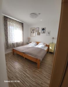 Voodi või voodid majutusasutuse 80qm mit Balkon 3 getrennde Räume toas