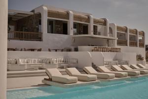 Gallery image of Yi Hotel Mykonos in Elia Beach