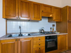 A kitchen or kitchenette at Apartment Montereggi-7 by Interhome