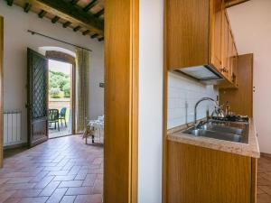 A kitchen or kitchenette at Apartment Montereggi-7 by Interhome