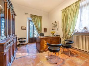 Posedenie v ubytovaní Villa Angeli by Interhome