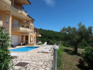 Fotografie z fotogalerie ubytování Apartment Magnolia - RAC167 by Interhome v destinaci Rabac