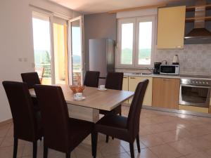 Fotografie z fotogalerie ubytování Apartment Magnolia - RAC167 by Interhome v destinaci Rabac