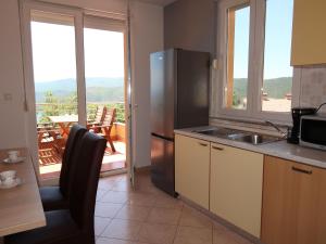 Fotografie z fotogalerie ubytování Apartment Magnolia - RAC167 by Interhome v destinaci Rabac