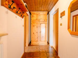 Kép Apartment Mantina-2 by Interhome szállásáról Moenában a galériában Még 22 kép