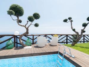 Bazén v ubytovaní Holiday Home Relais Cacace by Interhome alebo v jeho blízkosti