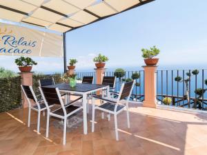 Balkón alebo terasa v ubytovaní Holiday Home Relais Cacace by Interhome