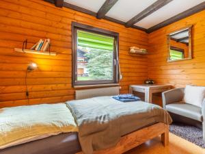 Ένα ή περισσότερα κρεβάτια σε δωμάτιο στο Apartment Am Hohen Bogen-69 by Interhome +27 φωτογραφίες