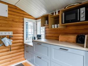 Kuchyň nebo kuchyňský kout v ubytování Holiday Home Wuorilahti by Interhome + 26 fotografií