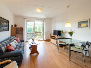 TV a/nebo společenská místnost v ubytování Apartment Sluneční stráň III by Interhome