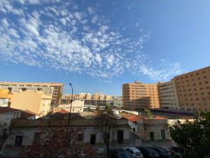 Výhľad na mesto Malaga alebo výhľad na mesto priamo z apartmánu