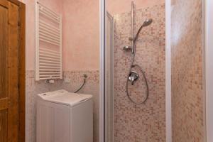 Koupelna v ubytování Residenza Latemar + 33 fotografií