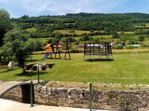 Herní místnost nebo prostor pro děti v ubytování Una national park apartment