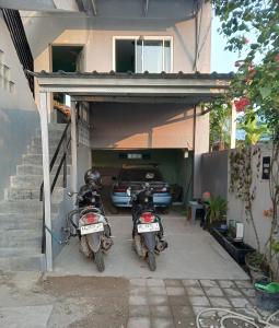 Fotografie z fotogalerie ubytování RINA Guest House Pacitan v destinaci Tamperan