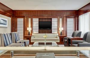 Гостиная зона в Sheraton Asuncion Hotel