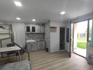 Cucina o angolo cottura di Ananuri Cottages