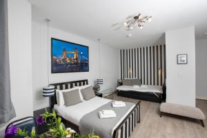 Postel nebo postele na pokoji v ubytování W6 Hotel