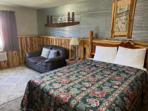 Postel nebo postele na pokoji v ubytování Celebrity Inn