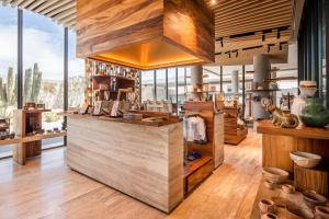 Příslušenství pro přípravu čaje a kávy v ubytování The Club at Solaz Luxury Villas