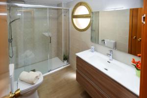 Koupelna v ubytování CORDOBA HomeStay by Turismar