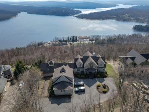 Φυσικό τοπίο κοντά σε αυτή η παραθεριστική κατοικία