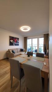 Χώρος καθιστικού στο Bright & Comfy - Baltea Apartments