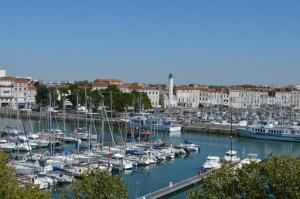 Imagen de la galería de Hôtel de l'Océan, en La Rochelle