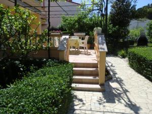 Zahrada ubytování Guest House Sandra