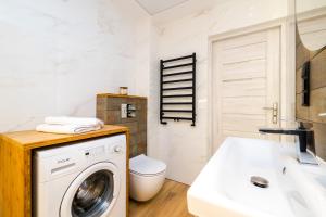 Łazienka w obiekcie Apartamenty Usteckie