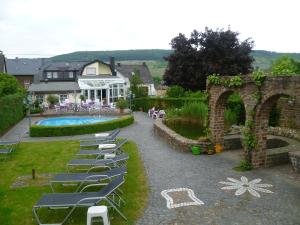 Gallery image of Pension-Elfi in Maring-Noviand +21 photos