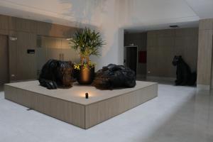 Gambar di galeri bagi Silver Studio Pool Comfy Garage CheckinEC di Quito