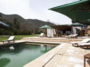 A general mountain view or a mountain view taken from the country house