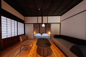 Posezení v ubytování 萩・城下町の宿　椿庵